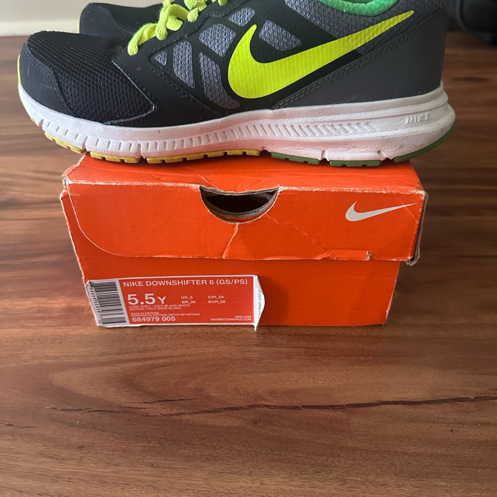 Nike Kids Downshifter 6 Black and Green Shoes